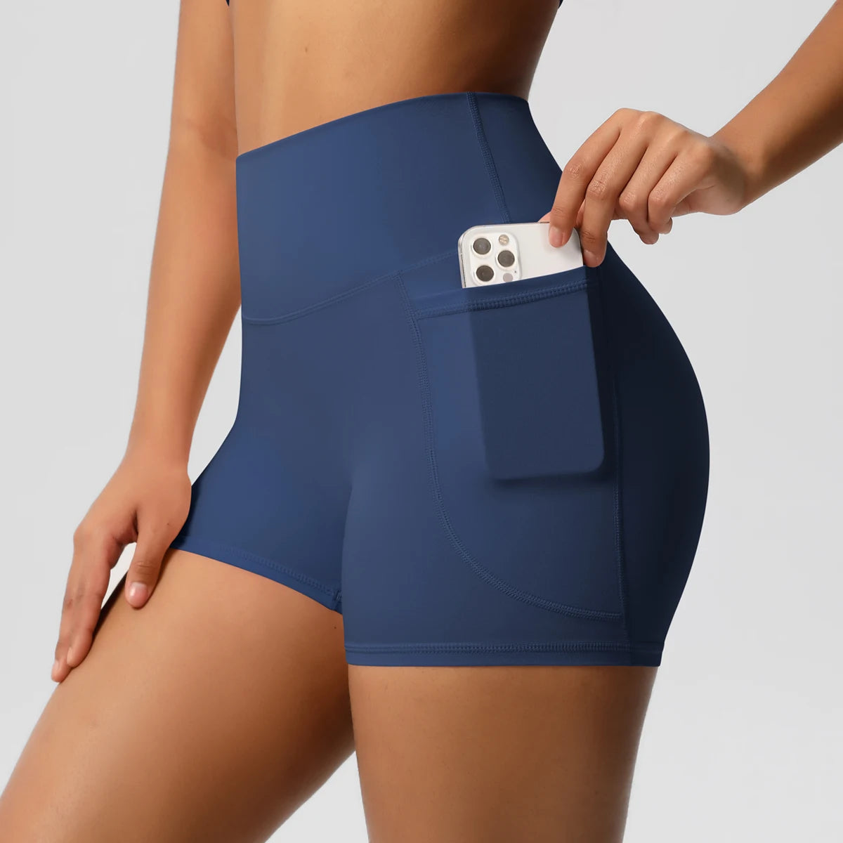 Emma Pocket shorts