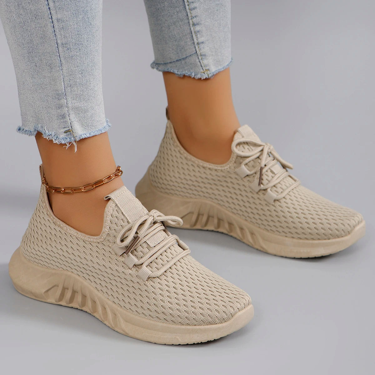 Nova Mesh Trainers