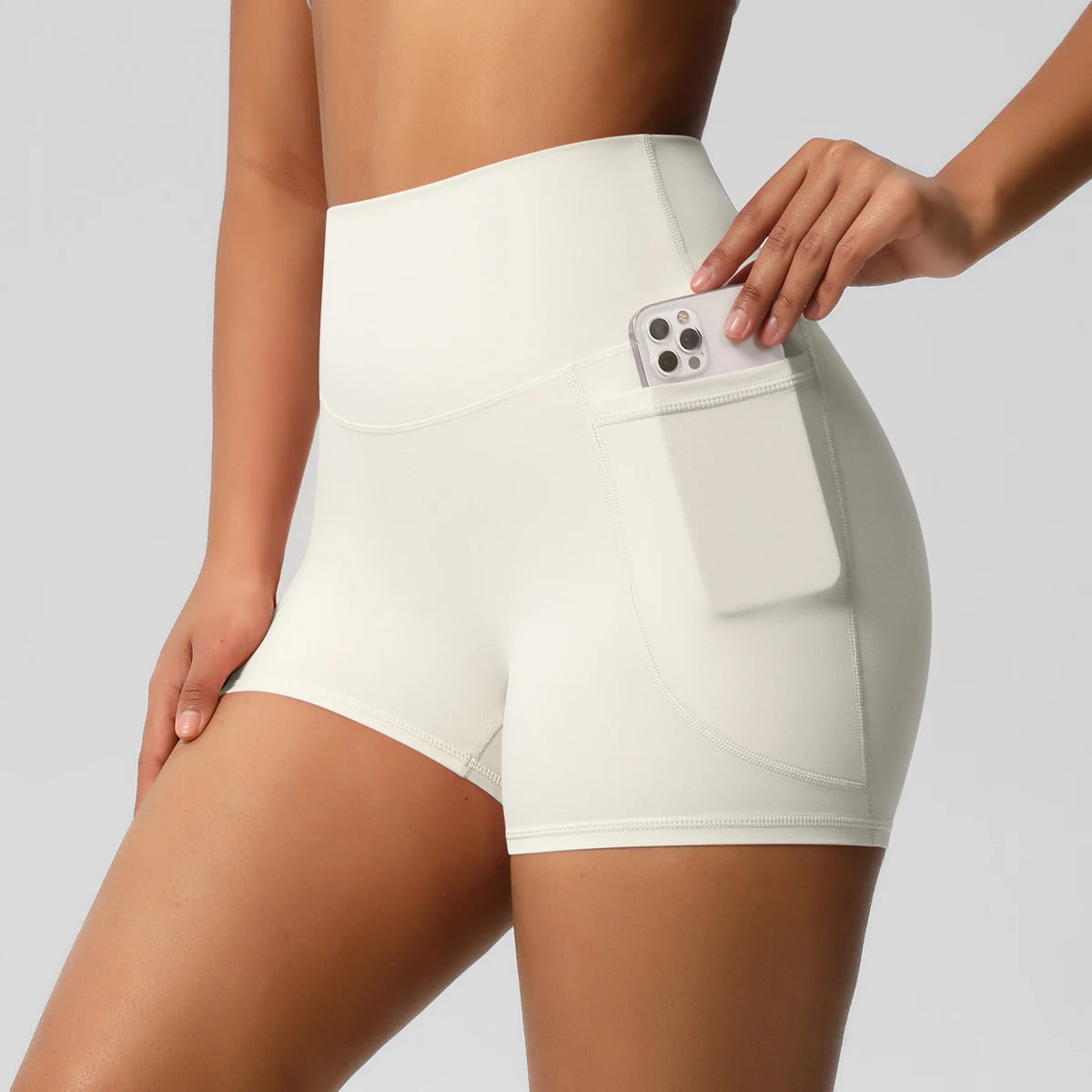 Emma Pocket shorts