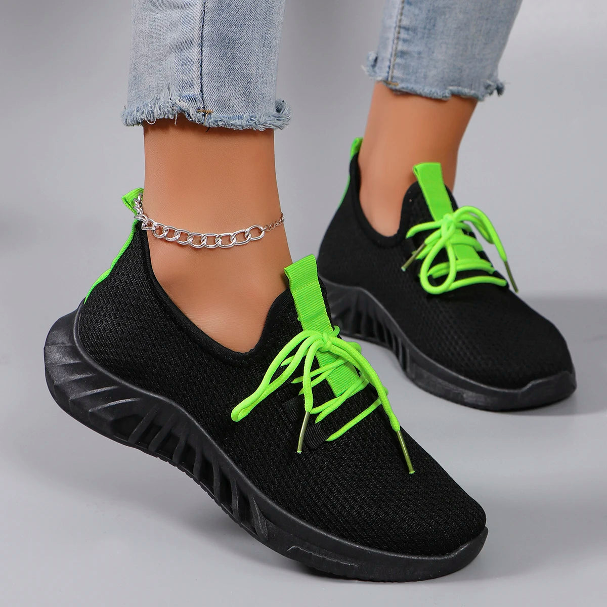 Nova Mesh Trainers