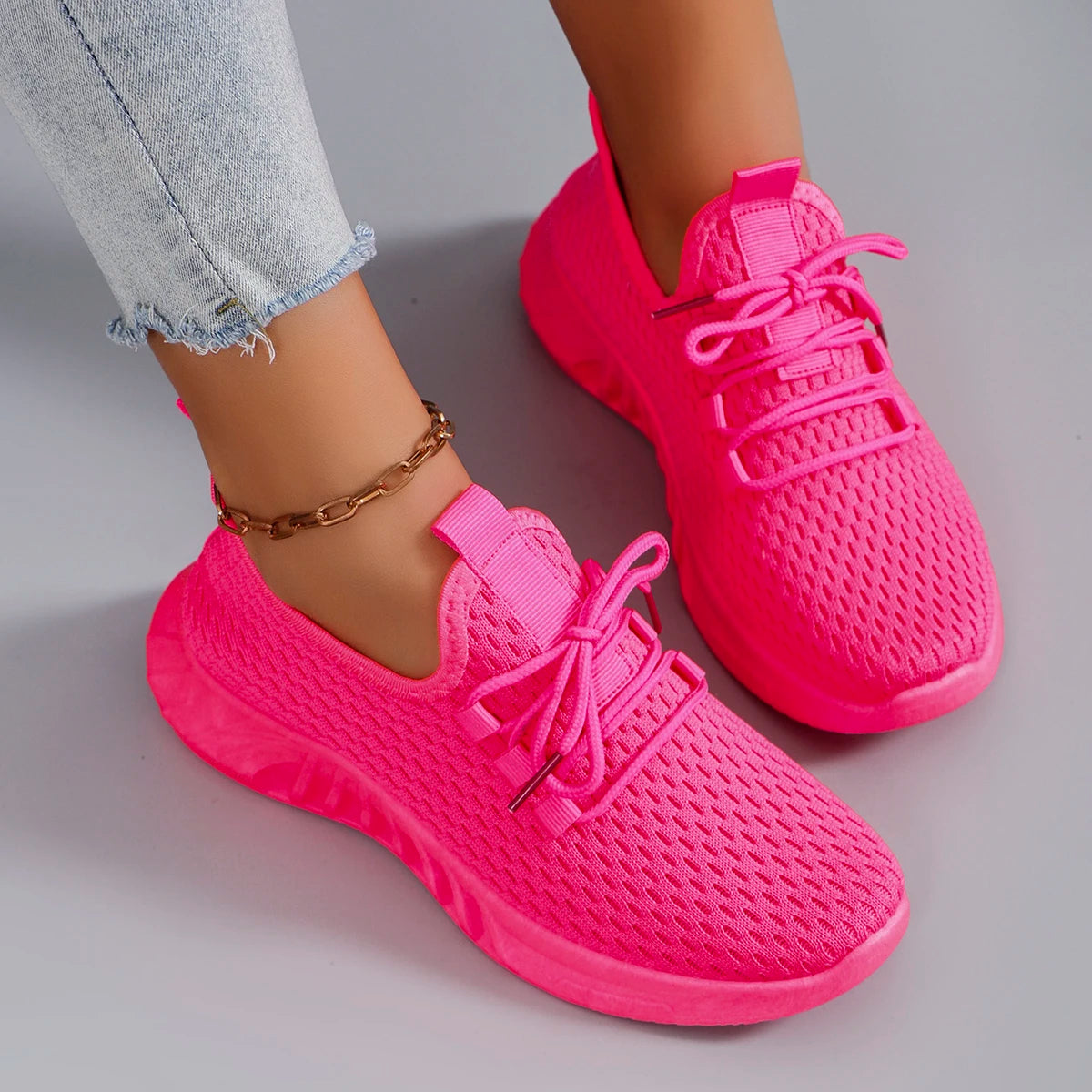 Nova Mesh Trainers